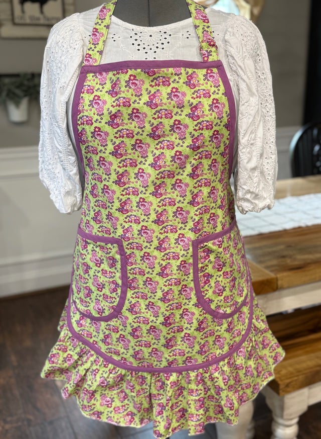 Shop Vintage Style & Upcycled Denim Aprons | Villarosa Vintage